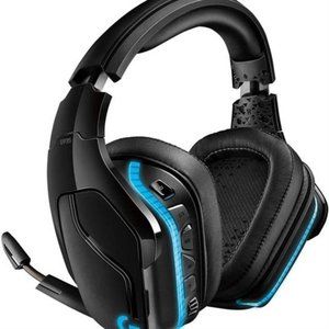 Logitech G935 Wireless DTS:X 7.1 Surround Sound Gaming Headset